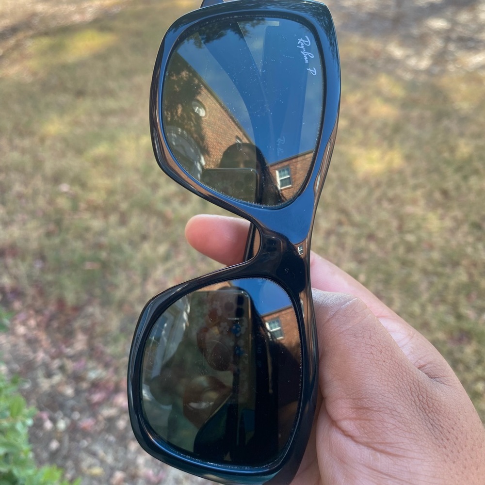Ray-Ban Glossy Black Sunglasses pueden ser de mujer o de hombre - Picture 3 of 10